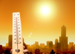 As the temperature starts climbing, so does the risk of overheating data centers. As the temperature starts climbing, so does the risk of overheating data centers.